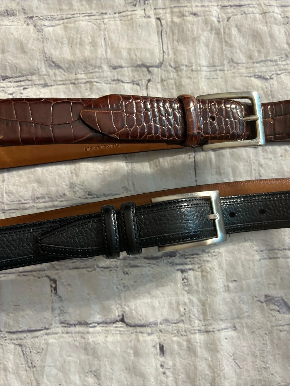 JOHNSTON & MURPHY BLACK PEBBLE GRAIN & 346 BROOKS BROTHERS CROC BELTS 38/40
